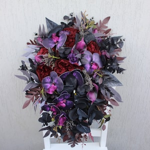 Black burgundy purple bouquet, Halloween wedding bouquet, Gothic wedding bouquet