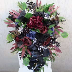 Burgundy navy black silver bouquet, Gothic wedding bouquet, Moody bouquet