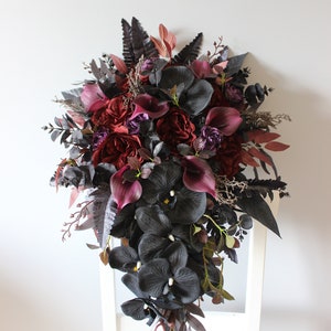 Halloween wedding bouquet, Black burgundy bouquet, Gothic wedding bouquet