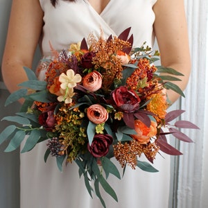 Burnt orange burgundy bouquet, bridal flower bouquet, silk wedding bouquet, eucalyptus bouquet, wedding flowers Bridal 13"