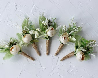 Ivory boutonniere for men, Rustic wedding buttonhole, Groom boutonniere
