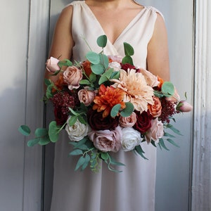 Tan burgundy burnt orange bouquet, eucalyptus bouquet, bouquet greenery, wedding flowers, faux flowers