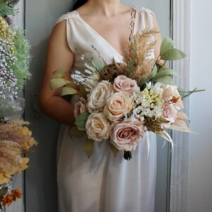 Taupe tan ivory neutral bouquet, Boho bridal bouquet, Fall wedding bouquet