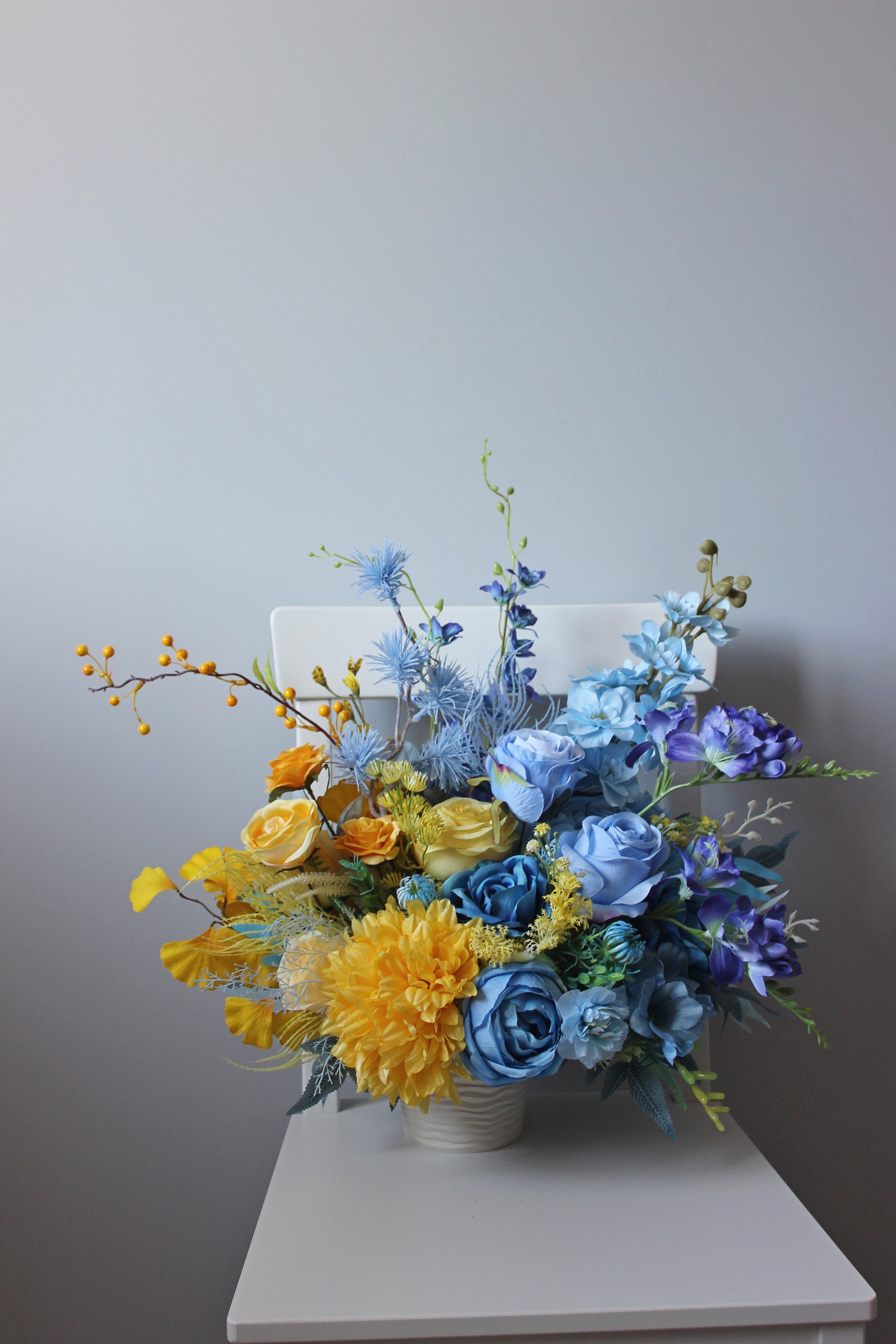 Fotos gratis : naturaleza, ramo, botánica, floreciente, Boda, flora, flor  silvestre, Flores, pureza, Lys, jardín de flores, Daylily, planta  floreciendo, Flor de lis, Lirio amarillo, Naranja lirio, Planta de tierra  2848x4288 - -, image size:2000x3000