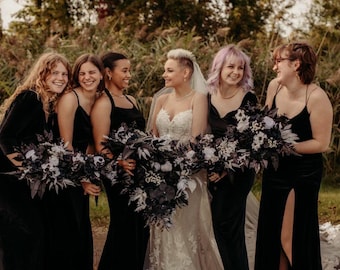 Black white bouquet, Gothic wedding bouquet, Moody wedding bouquet