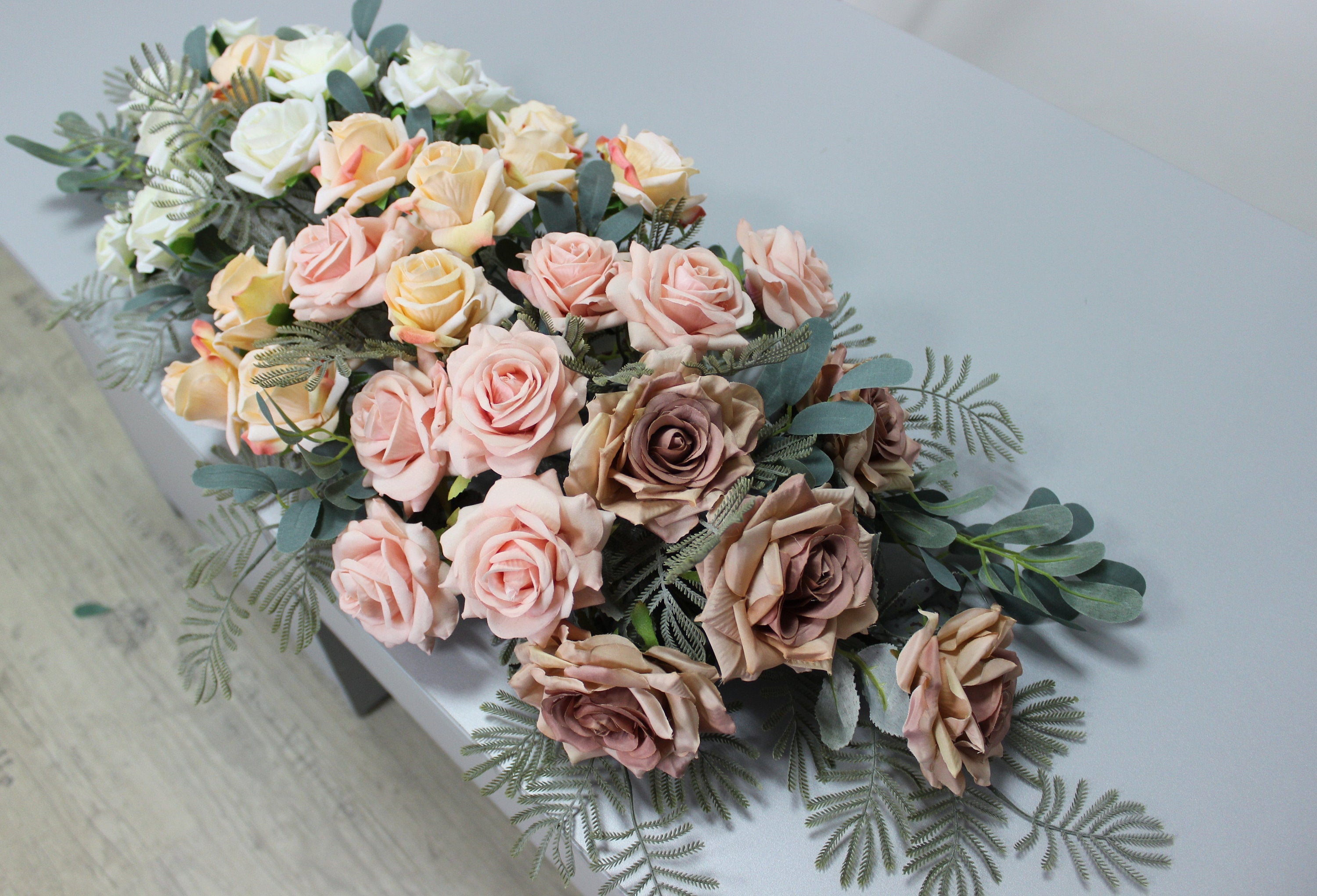 DIMAV Kit n.3 Accessori Tavola Floral addobbi Tema Fiori bellissime Decorazioni Floreali Rose boccioli di Rosa e Fiori Set Chic Elegante e di Tendenza 