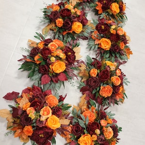 Centrotavola per matrimonio autunnale, decorazione per tavolo da ricevimento color arancio bordeaux, fiori per matrimonio color arancio bruciato
