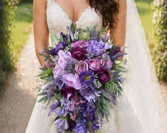 Ramo de lavanda morada, arreglo floral nupcial en cascada, flores para bodas de primavera y verano.