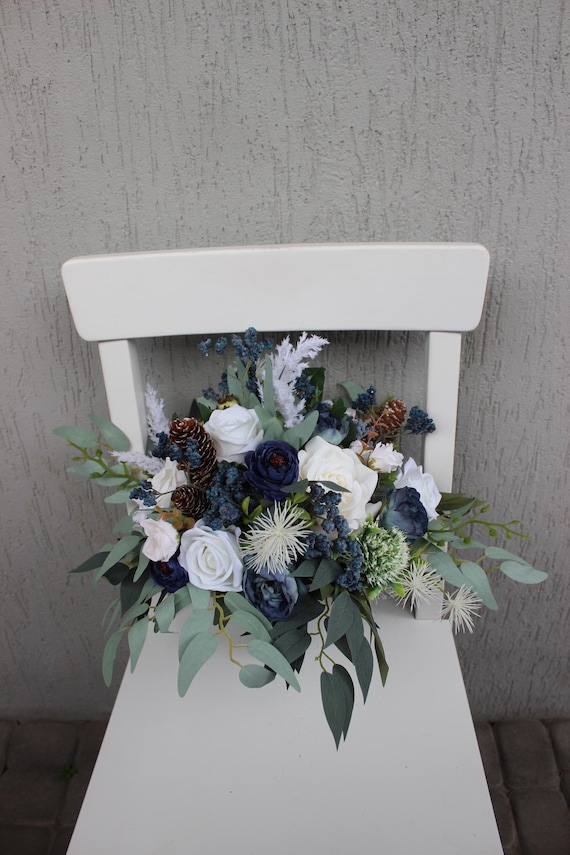 Bouquet da sposa blu polveroso, bouquet da sposa invernale, bouquet da sposa boho, fiore di seta blu navy - Italia