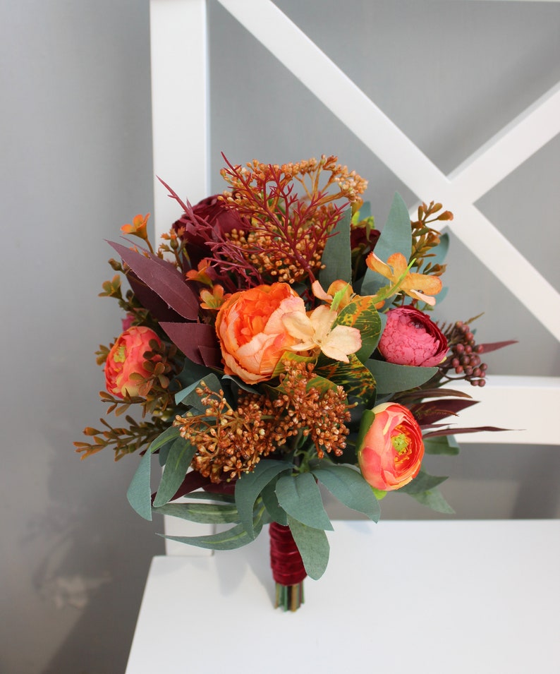 Burnt orange burgundy bouquet, bridal flower bouquet, silk wedding bouquet, eucalyptus bouquet, wedding flowers Bridesmaid 7-8"