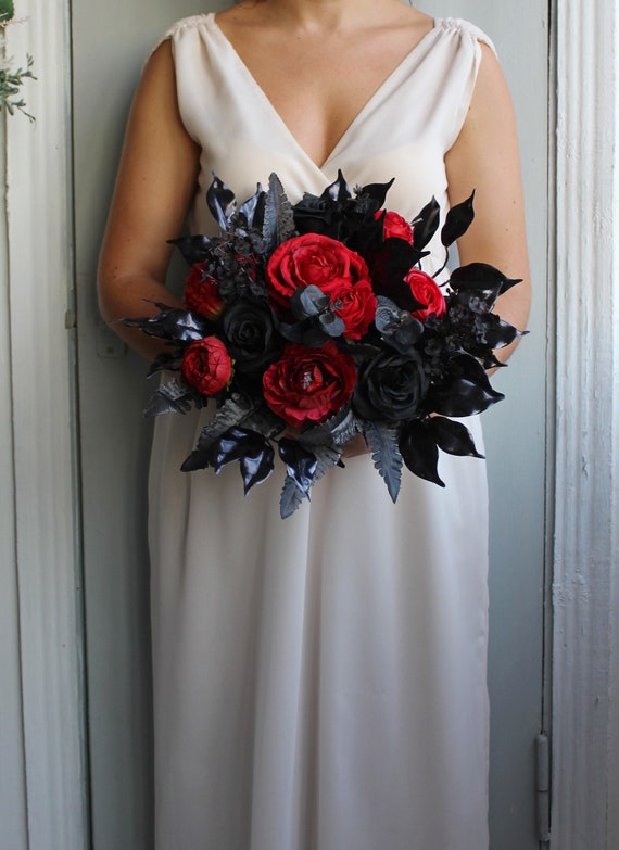 red and black wedding bouquets