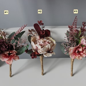 Boutonniere de color burdeos rosa polvoriento para hombre, boutonniere de boda de oro rosa, ojal de boda