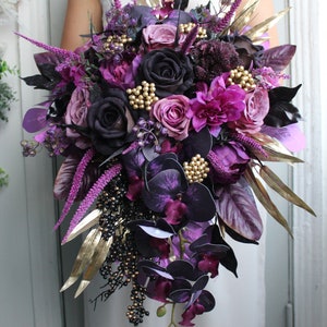 Ramo de oro negro morado, ramo de novia gótico, ramo melancólico, ramo de novia en cascada para Halloween