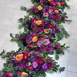 Centrotavola colorato, Bouquet da tavolo viola rosa arancione, Decorazioni da tavolo nei toni dei gioielli, Decorazioni floreali luminose per matrimoni