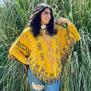Mexican Poncho With Sleeves ,Mexican Mañanita,Mexican Shawl, Poncho Warm Overcoat , Mexican Sweater Blanquet wrap ,Poncho Mangas Mexicano