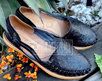 Womens Mexican Sandals, Handmade Leather Huaraches Sandals ,Sandalias Huaraches Mexicanos ,Mexican Leather Shoes, Huarache JOEL TOOLED Negro