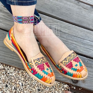 Womens Mexican Sandals, Handmade Leather Huaraches Sandals ,Sandalias Huaraches Mexicanos ,Mexican Leather Shoes, Huarache Mujer APACHES