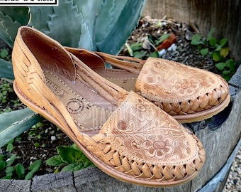 Womens Mexican Sandals, Handmade Leather Huaraches Sandals ,Sandalias Huaraches Mexicanos ,Mexican Leather Shoes, Huarache JOEL TOOLED TAN