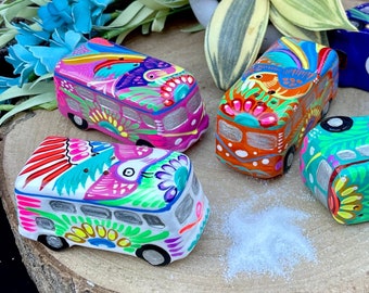 Salt or Pepper Shaker Ceramic , Ceramic Pottery salt or pepper shakers ,Dining Table Decor, Saleros Mexicanos, Sal o Pimienta Salero