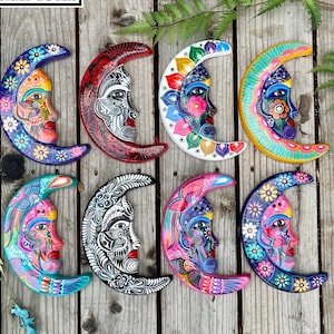 Beautiful Luna Mexican Ceramic Decorative Moon Plate, Hand-painted Moon Painted Wall Decor ,Mexican Moon Ornament Wall Figure , Luna Pintada