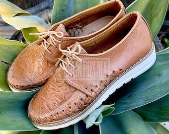 Womens Mexican Sandals, Handmade Leather Huaraches Sandals ,Sandalias Huaraches Mexicanos,Mexican Leather Shoes,Huarache Mujer TOOLED CINTAS