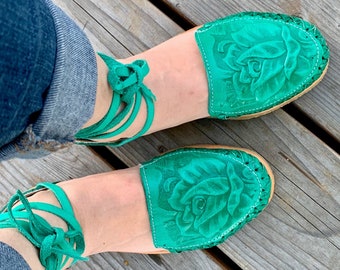 all green huaraches