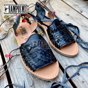 Womens Mexican Sandals,Handmade Leather Lace Up Sandals Huaraches,Sandalias Huaraches Mexicanos,Mexican leather Shoes Lace-up OPEN TOE BLACK