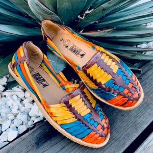 Womens Mexican Sandals, Handmade Leather Huaraches Sandals ,Sandalias Huaraches Mexicanos ,Mexican Leather Shoes, Huarache TRI COLOR