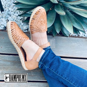 Womens Mexican Sandals,Handmade Leather Huaraches Sandals ,Sandalias Huaraches Mexicanos,Mexican Leather Shoes,Huarache Ankle STRAP YUTE Tan