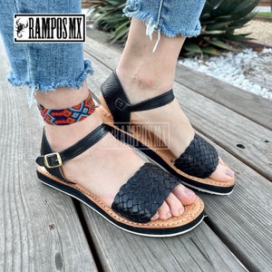 Womens Mexican Sandals,Handmade Leather Huaraches Sandals ,Sandalias Huaraches Mexicanos ,Mexican Leather Shoes,LAURITAS TEJIDAS NEGRO/Black