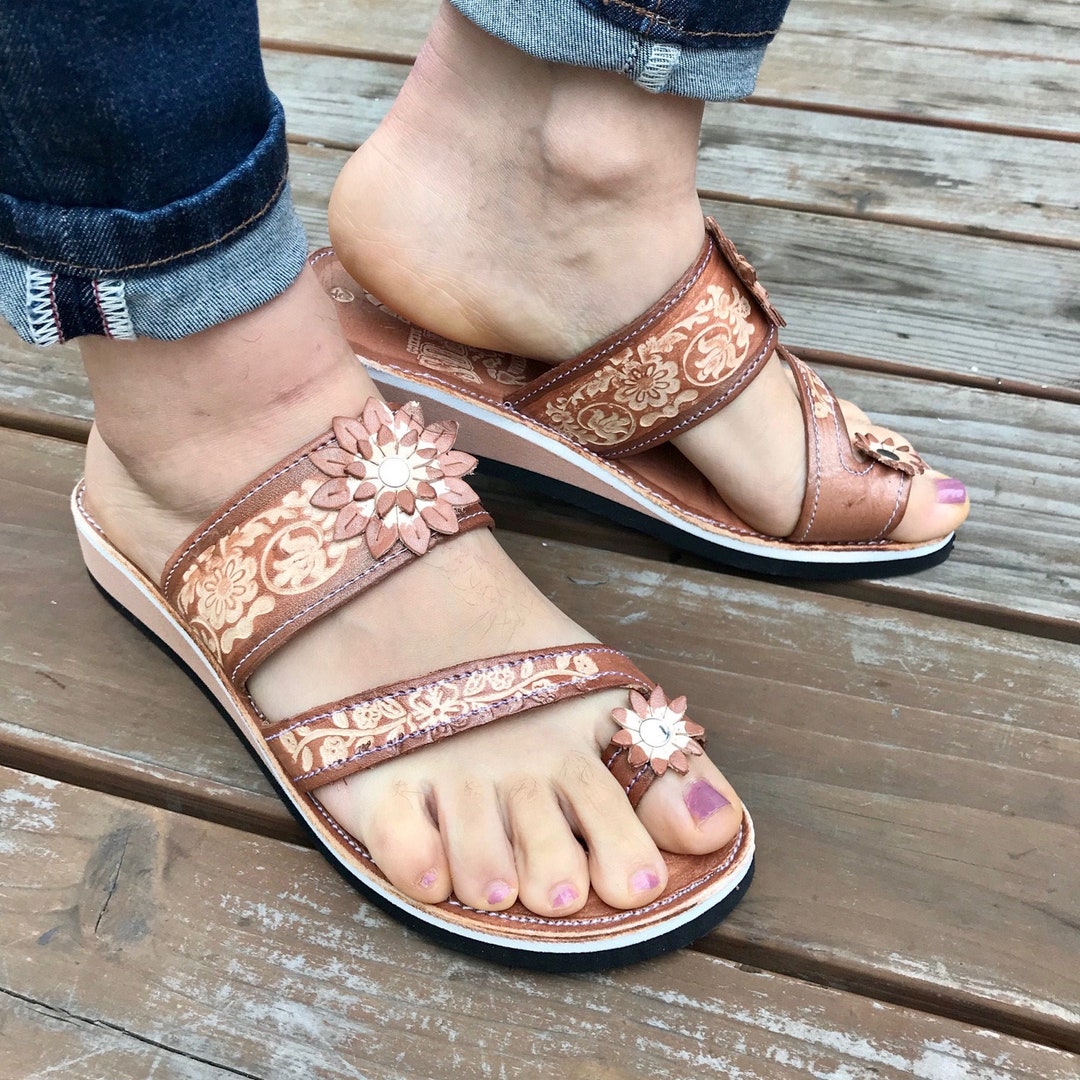 Womens Mexican Sandals, Handmade Leather Huaraches Sandals