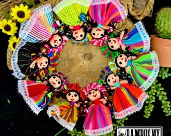 Maria Mexican Doll Key Chain Fabric , Tradicional Mexican Maria Fabric Doll , Llavero Muñeca mexicana de Trapo . Llavero Mona Lele de Tela
