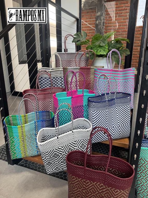 Large Mexican Tote Plastic Bag , Handwoven Recycled Plastic Bag, Handmade Woven Purse , Bolsa Tejida a Mano de Plastico ,Hecha en Mexico