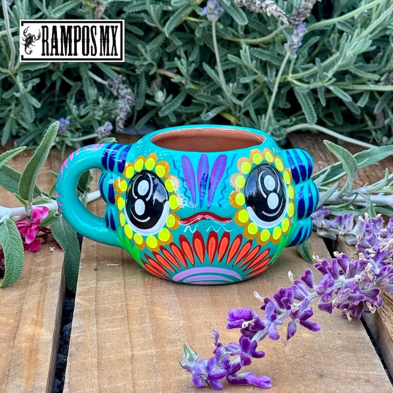 Large Mexican Axolotl Mug Art , Handpainted Axolotl Clay Pottery Handcrafted Coffee Tea Mug , Taza Axolote Barro Ceramica Pintada Mano , Gaza ceramica axolote, axolotl mexican ceramic mug , handpainted axolotl mug , lizard mug. taza pintada a mano ceramica axolote y lagartija , geco mug.