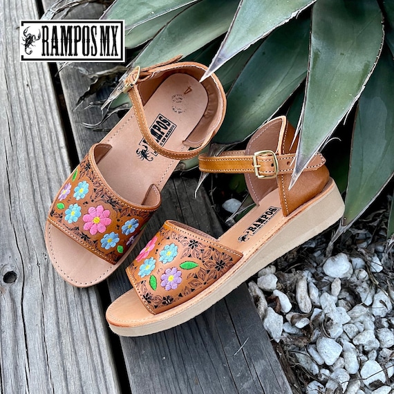 Womens Mexican Sandals, Handmade Leather Huaraches Sandals