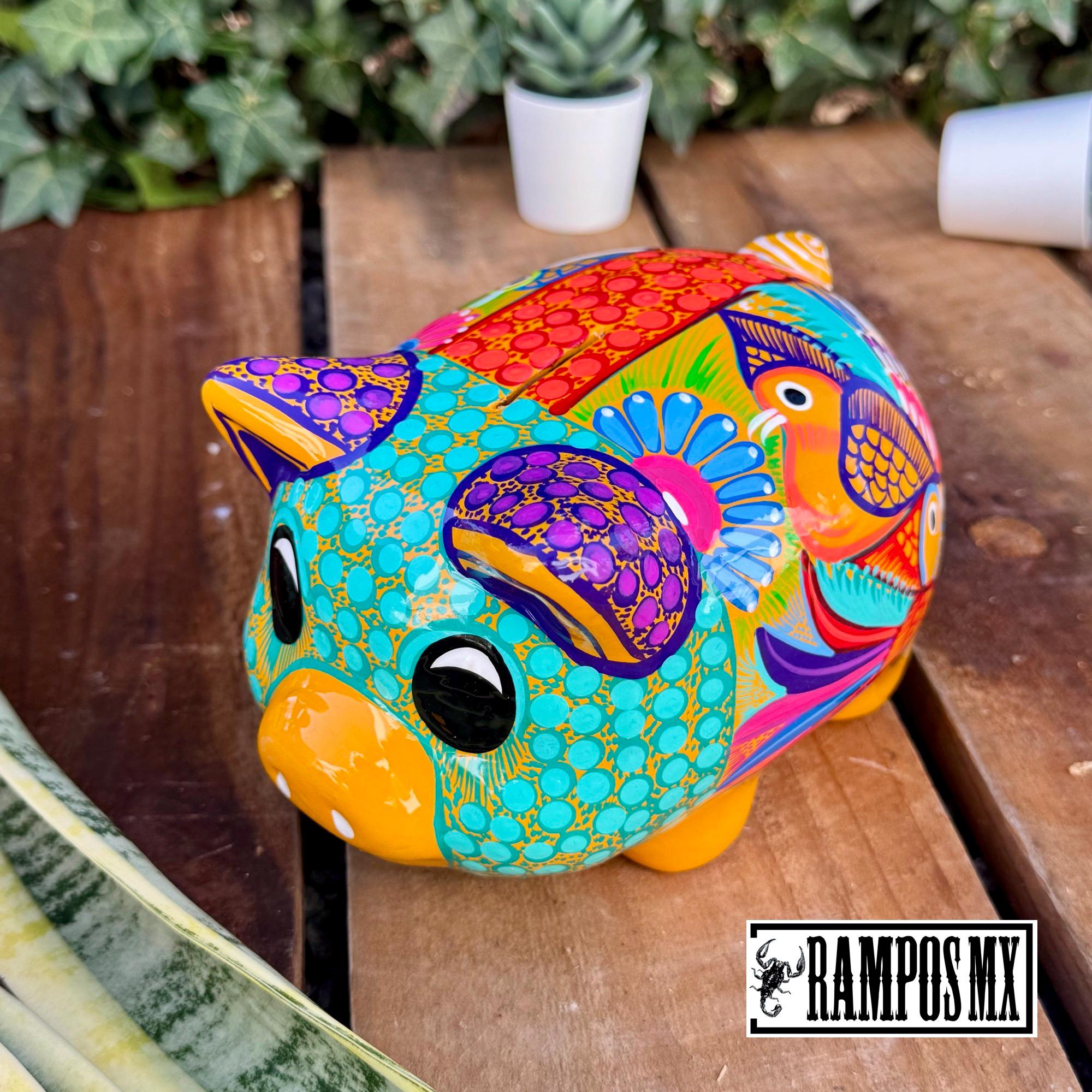 メキシコの貯金箱、手描きの陶器の貯金箱、メキシコのカラフルな貯金箱