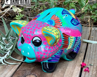 メキシコの貯金箱、手描きの陶器の貯金箱、メキシコのカラフルな貯金箱