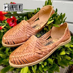 Womens Mexican Sandals, Handmade Leather Huaraches Sandals ,Sandalias Huaraches Mexicanos,Mexican Leather Shoes,Huarache Mujer DIAMANTES TAN image 2