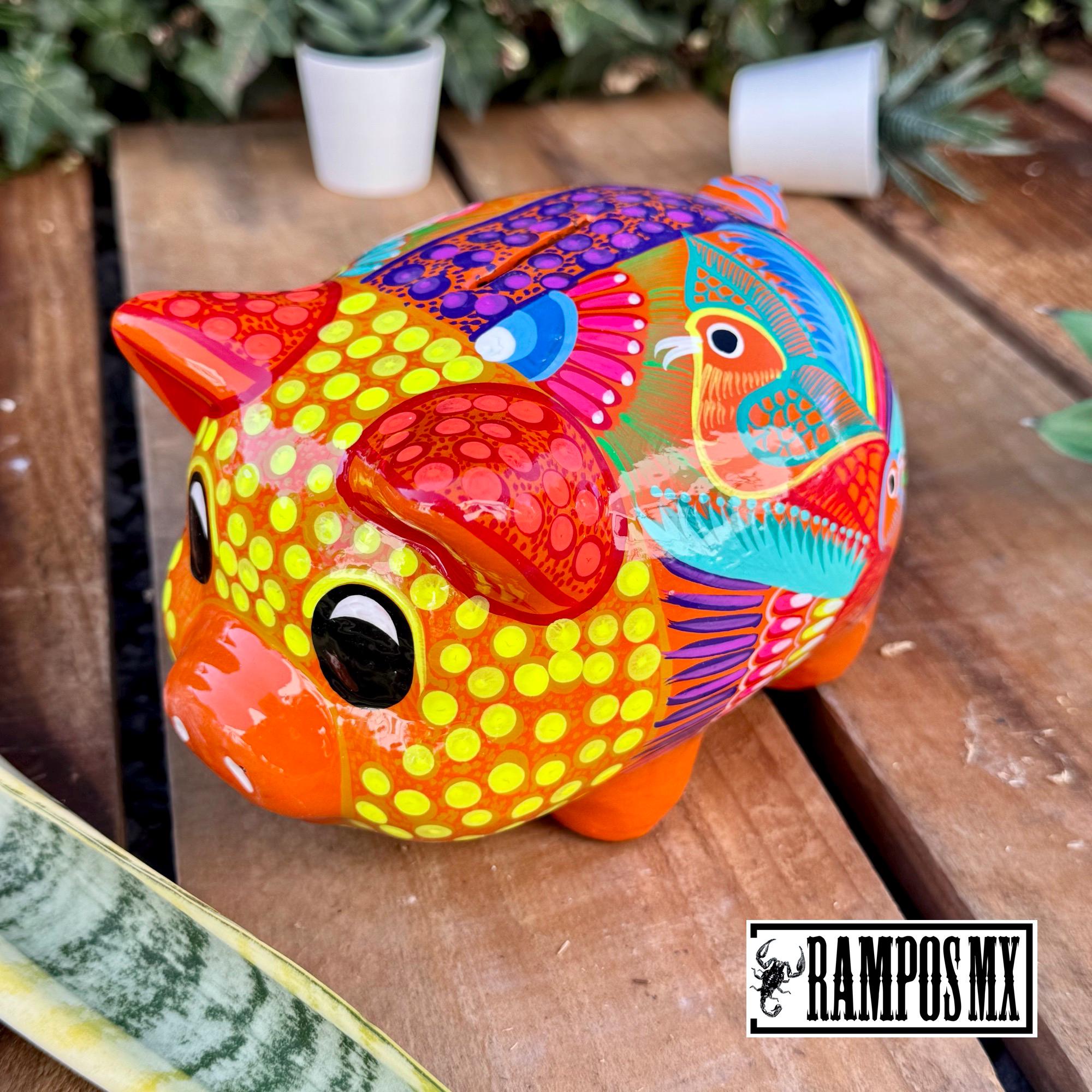 メキシコの貯金箱、手描きの陶器の貯金箱、メキシコのカラフルな貯金箱