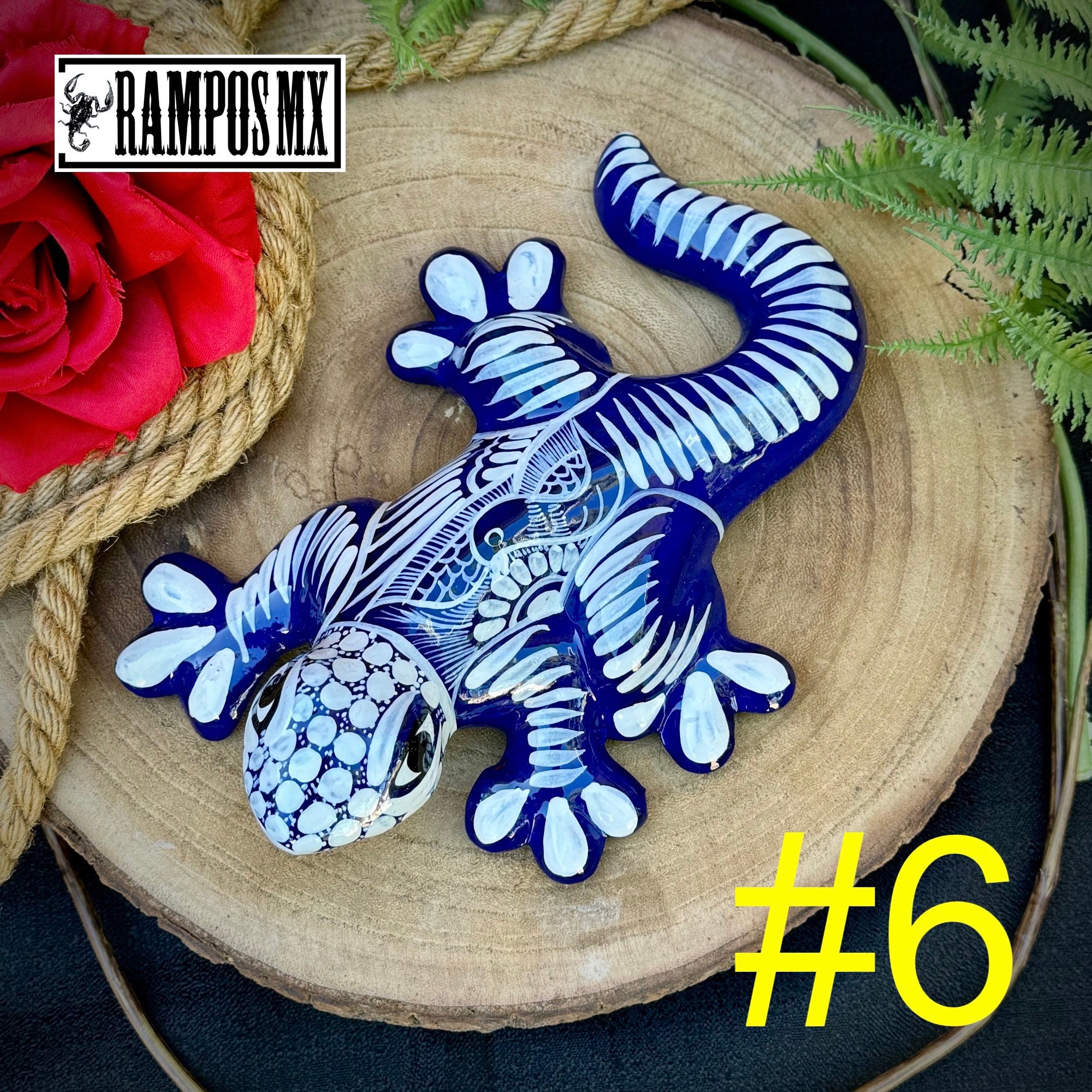 Beautiful Clay Lizard Gecko Decorative Wall / Table ,hand-painted