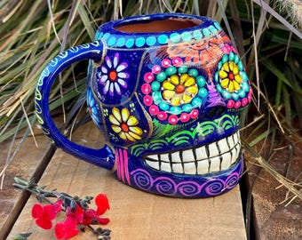 Taza grande de calavera mexicana, cerámica de arcilla pintada a mano, taza  floral artesanal, taza mexicana, tazas de café y té mexicanas pintadas a