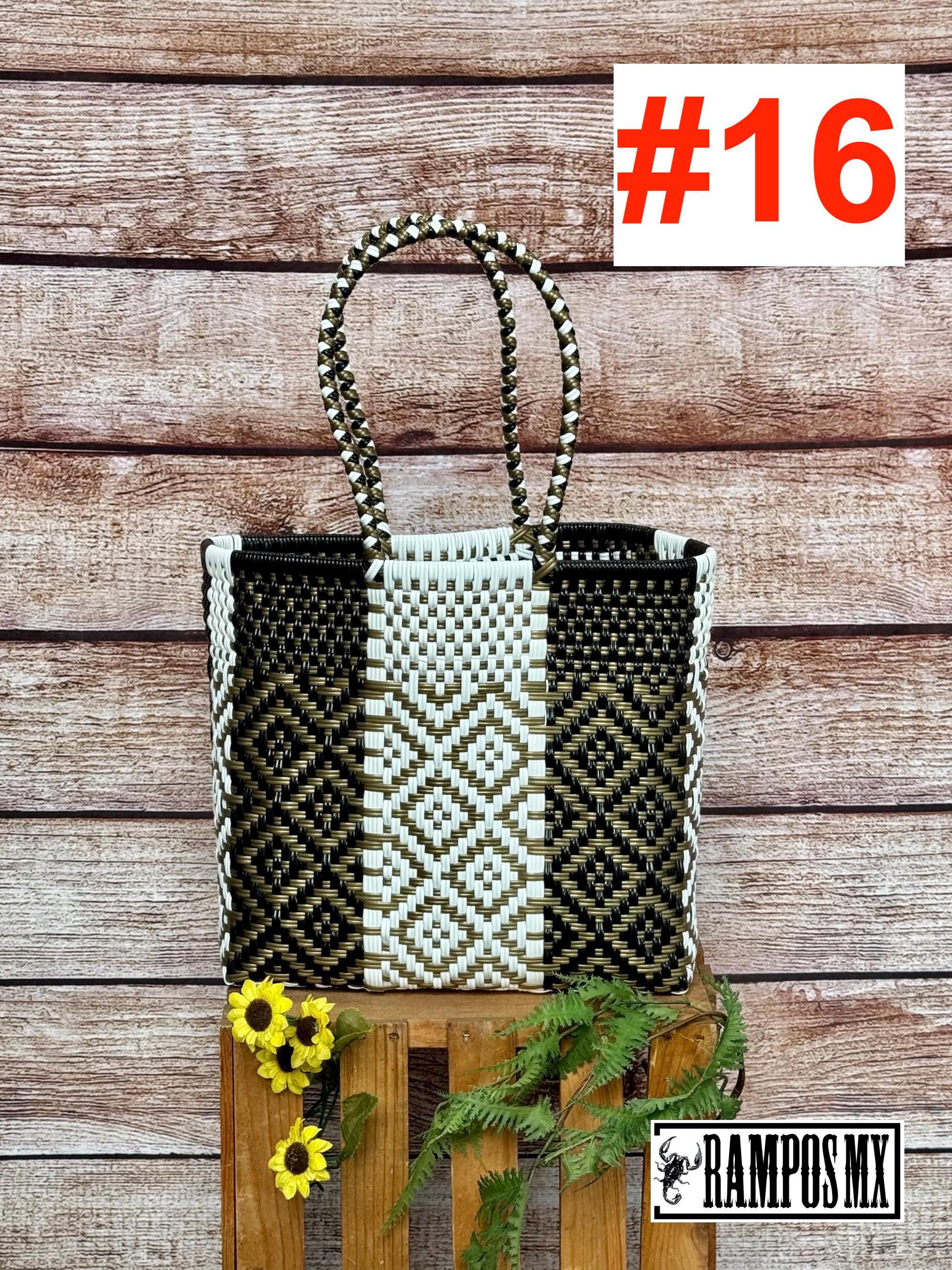 Medium Mexican Tote Plastic Bag , Handwoven Recycled Plastic  display picture 3