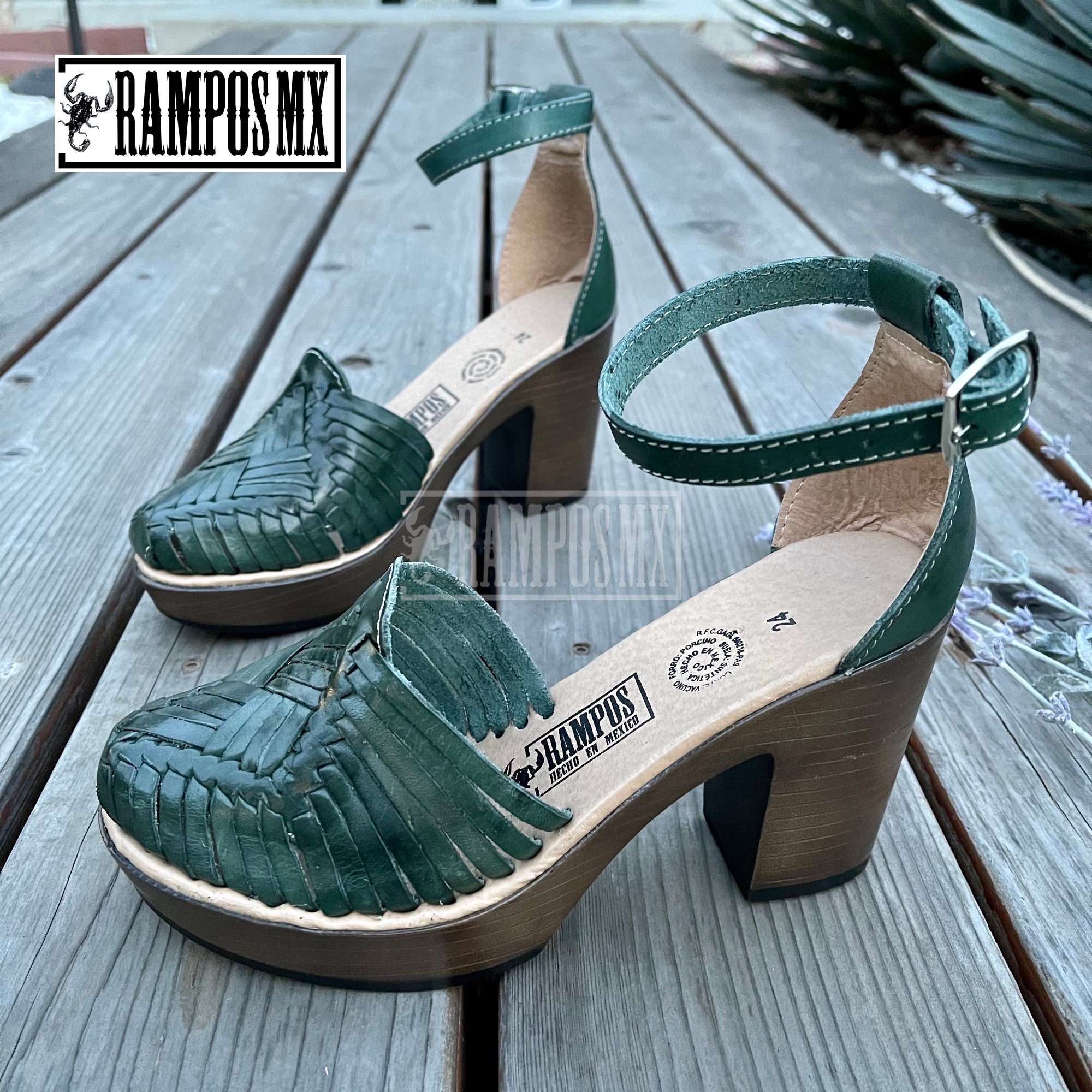 women's michael kors slides