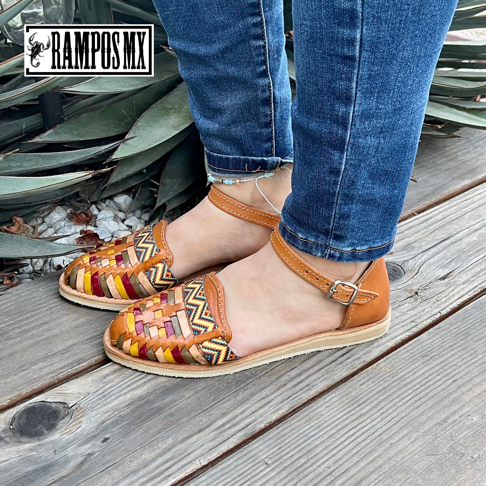 Women's Mexican Handmade Leather Huaraches Sandals – CERRADO Style, Narrow Width, Flat Heel, Made In Mexico