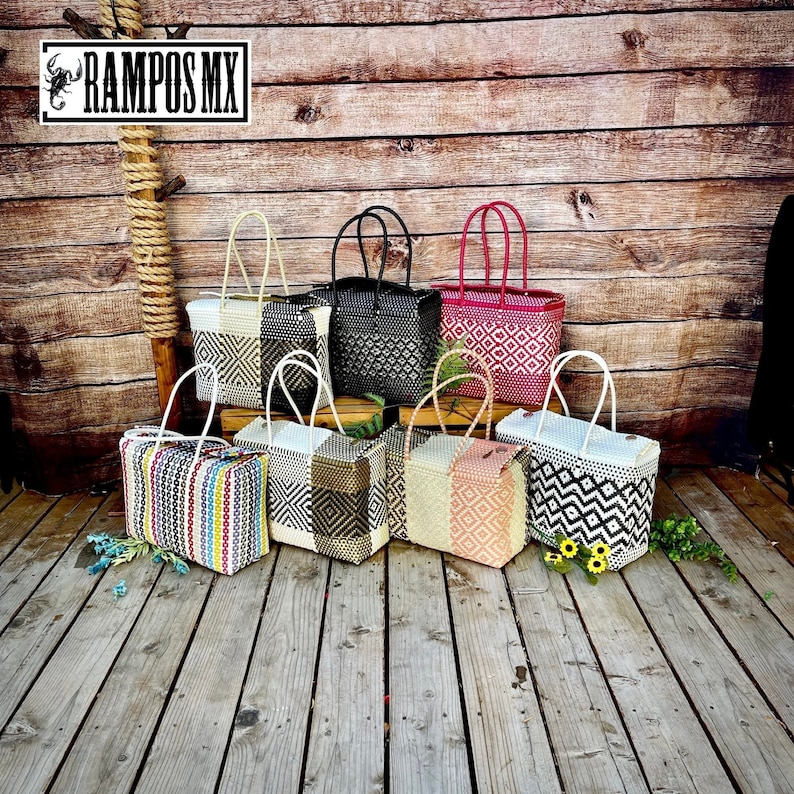 Large plastic tote mexican bag , plastic Lunch bag, lunch purse plastic, Mexican totes, mexican bag , Large lunch bag, beach bag