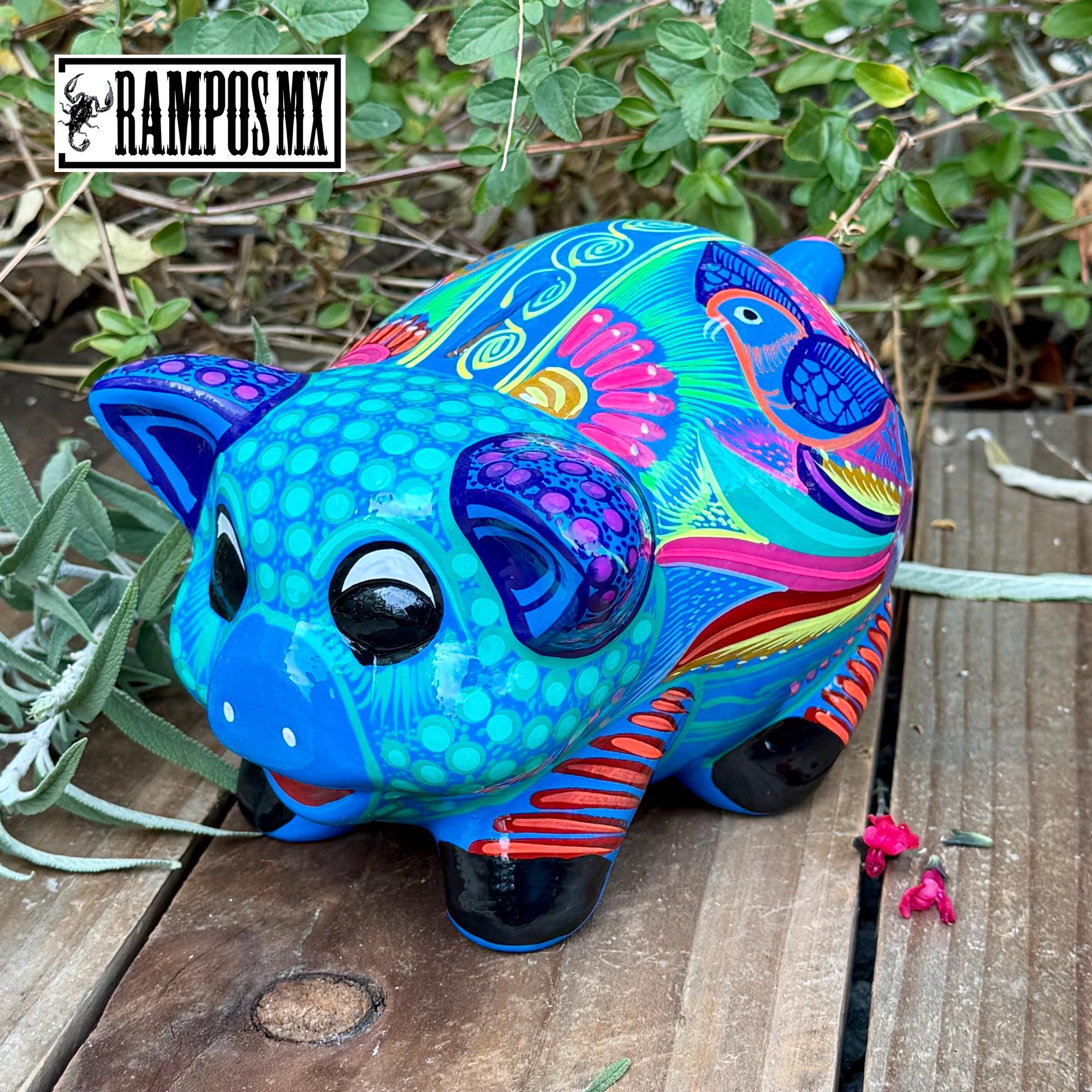 メキシコの貯金箱、手描きの陶器の貯金箱、メキシコのカラフルな貯金箱