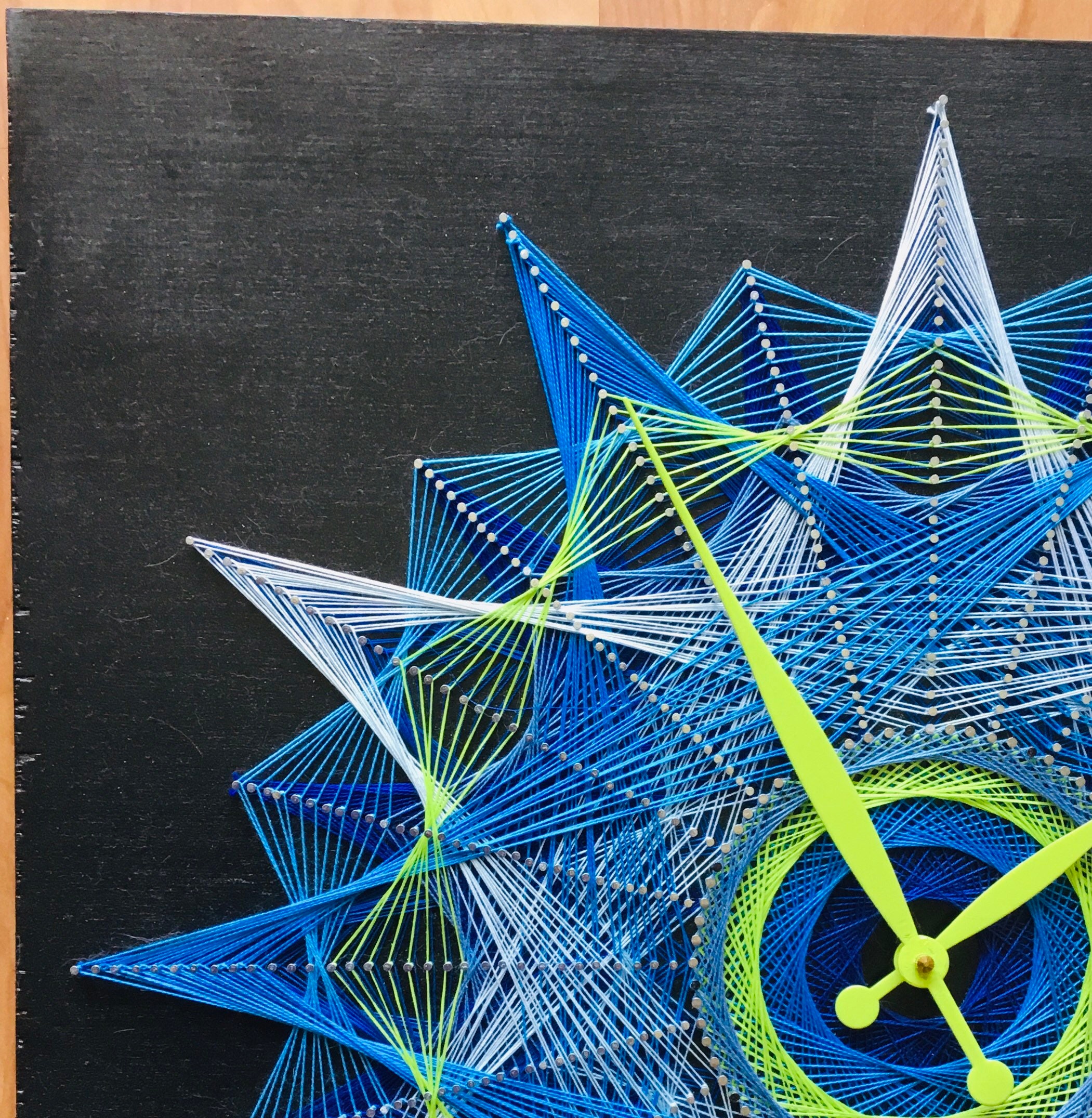 String Art Clock C89