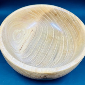Homemade hickory bowl turned on a lathe image 3