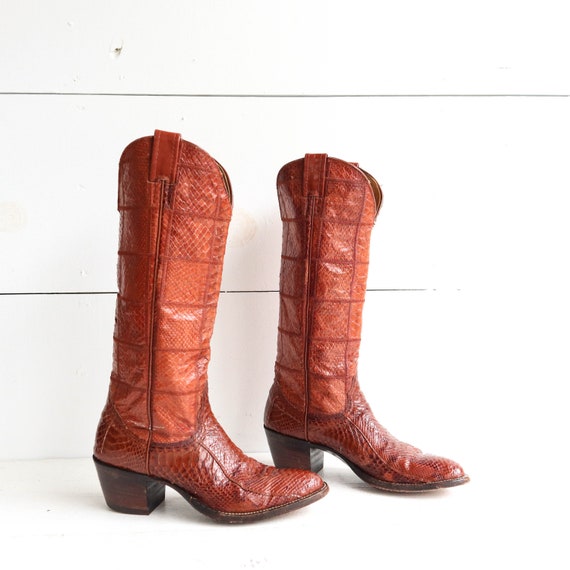 ladies cowboy boots size 7