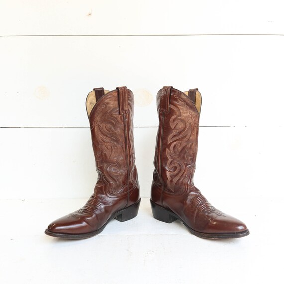 extra wide cowboy boots mens